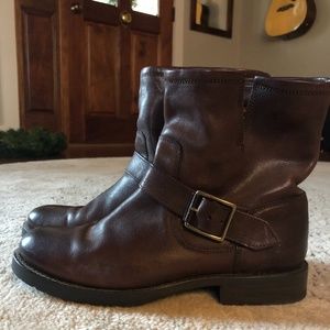 Frye Veronica Booties size 7.5